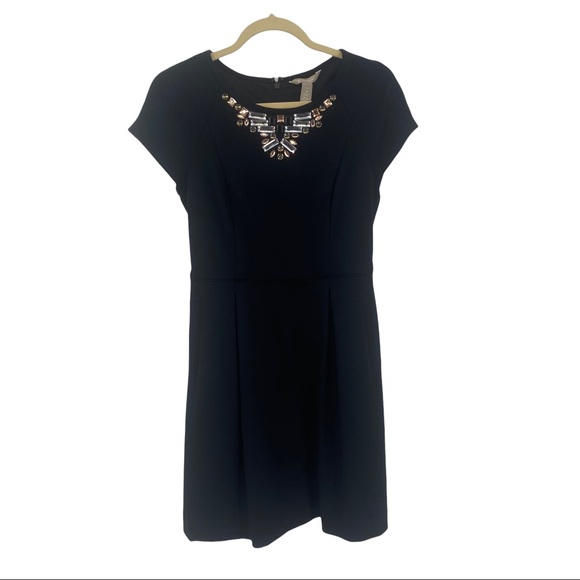 Banana Republic Black Jewel Neckline Dress Size 2P - Picture 2 of 10